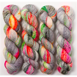 Skinny Singles - ANIME